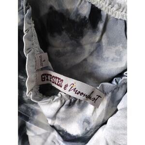 New with Tags Boho Peasant top tie dye